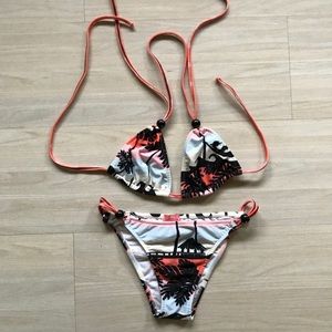 Salinas Brazillian bikini sz M